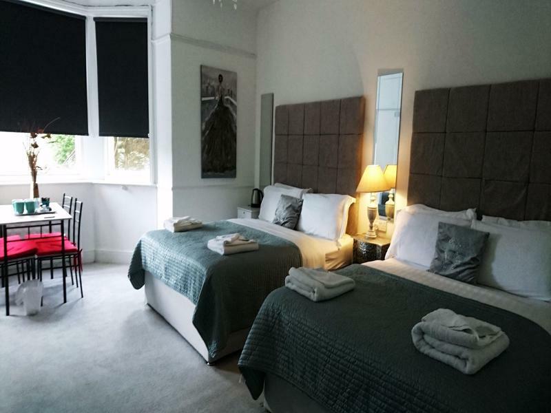 Marine Residence Скарборо Екстер'єр фото